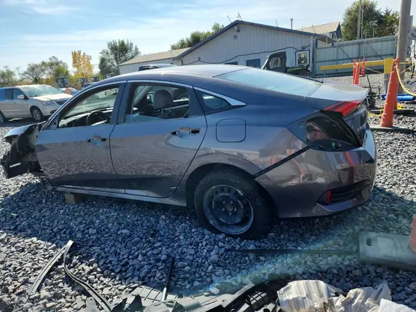 2HGFC2F54JH509085 2018 HONDA CIVIC - Image 2