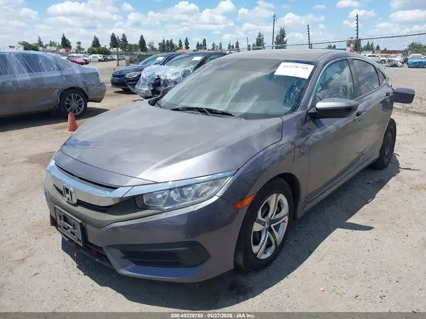 2HGFC2F54JH512861 2018 HONDA CIVIC - Image 2