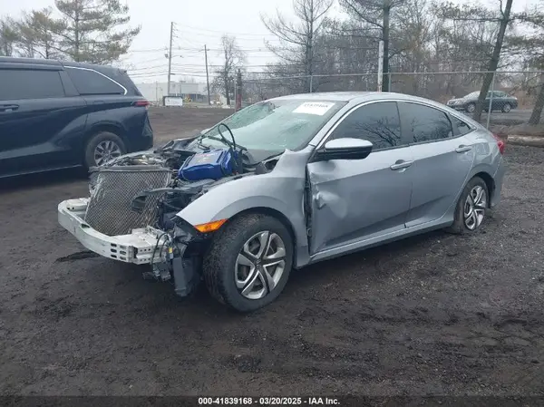 2HGFC2F54JH528199 2018 HONDA CIVIC - Image 2