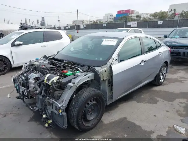 2HGFC2F54JH535945 2018 HONDA CIVIC - Image 2