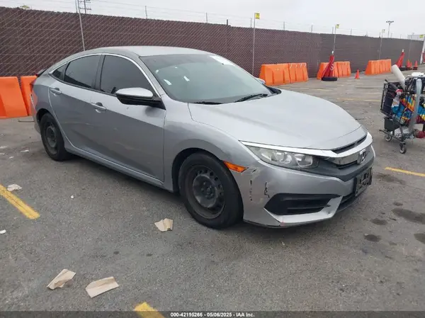 2HGFC2F54JH543821 2018 HONDA CIVIC - Image 1