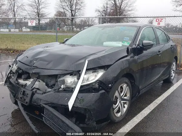 2HGFC2F54JH548274 2018 HONDA CIVIC - Image 2