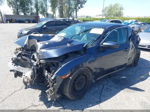 2HGFC2F54JH555256 2018 HONDA CIVIC - Image 2