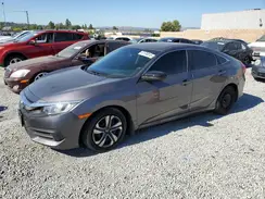 2HGFC2F54JH555631 2018 HONDA CIVIC
