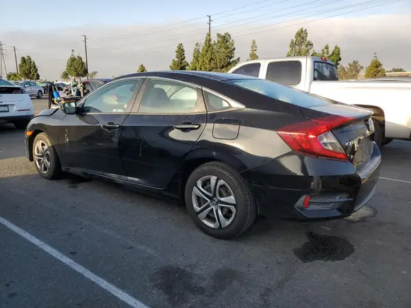 2HGFC2F54JH558299 2018 HONDA CIVIC - Image 2
