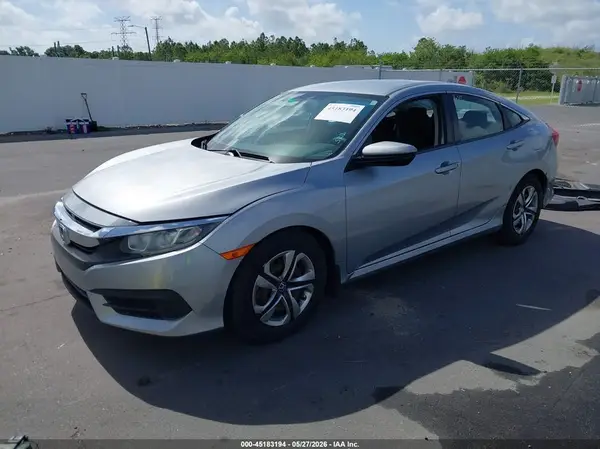 2HGFC2F54JH572929 2018 HONDA CIVIC - Image 2