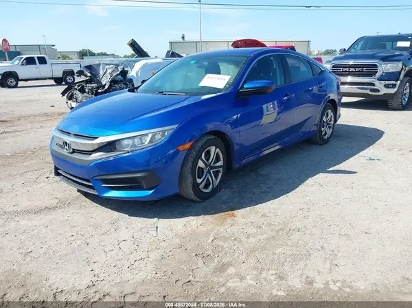 2HGFC2F54JH577371 2018 HONDA CIVIC - Image 2