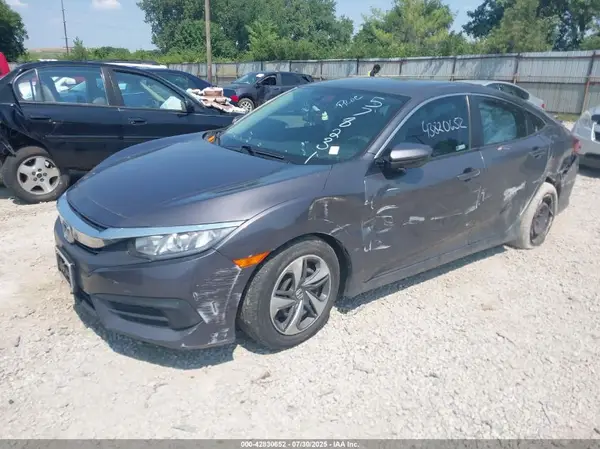 2HGFC2F54JH578231 2018 HONDA CIVIC - Image 2