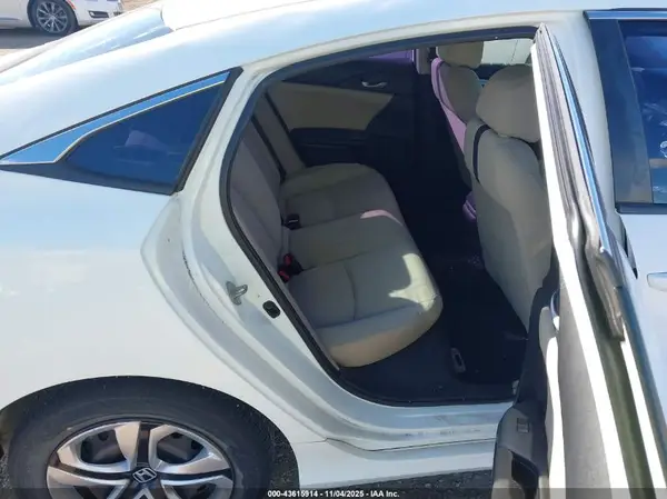 2HGFC2F54JH578472 2018 HONDA CIVIC - Image 8