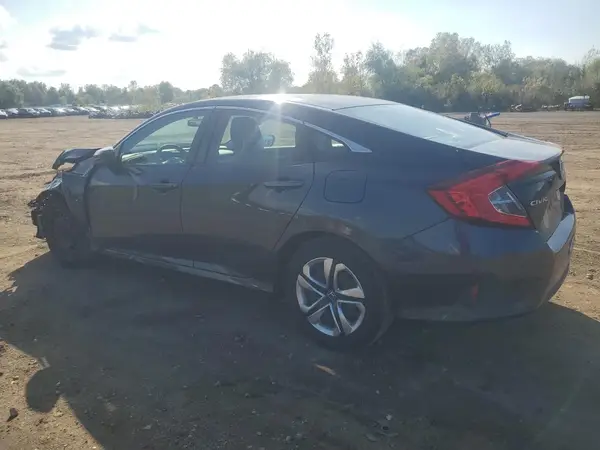 2HGFC2F54JH579024 2018 HONDA CIVIC - Image 2