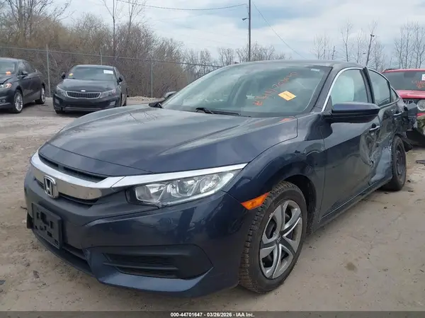2HGFC2F54JH603614 2018 HONDA CIVIC - Image 2