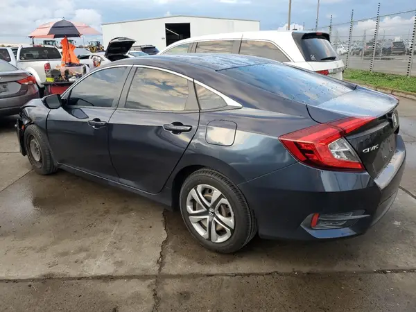 2HGFC2F54JH609686 2018 HONDA CIVIC - Image 2