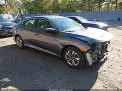2HGFC2F55HH517853 2017 HONDA CIVIC