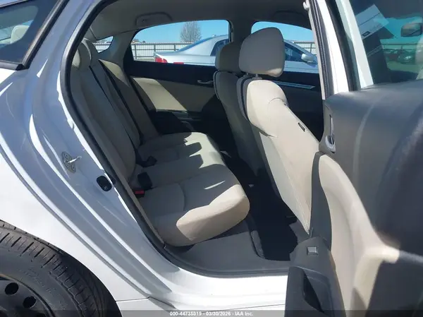 2HGFC2F55HH520140 2017 HONDA CIVIC - Image 8
