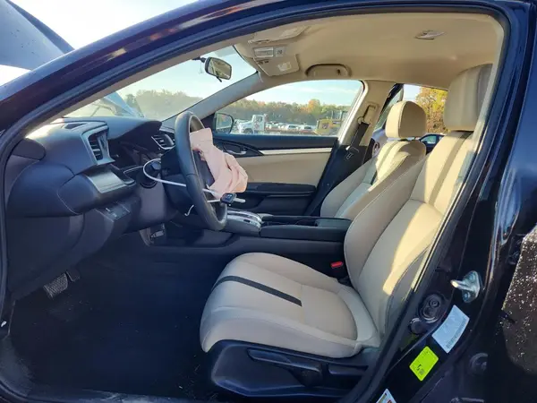2017 HONDA CIVIC auction photo 7