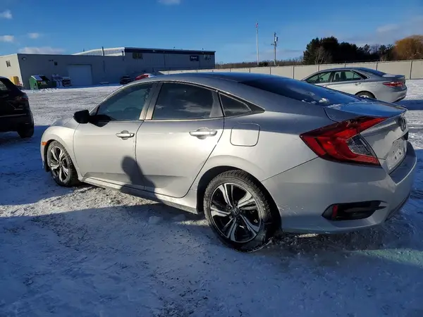 2HGFC2F55JH018847 2018 HONDA CIVIC - Image 2