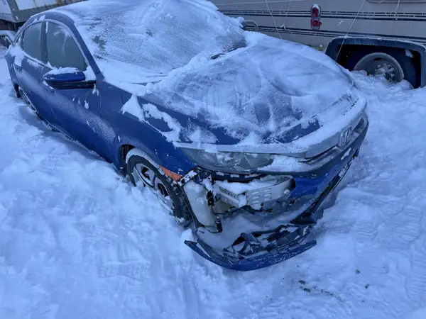 2HGFC2F55JH023577 2018 HONDA CIVIC - Image 2