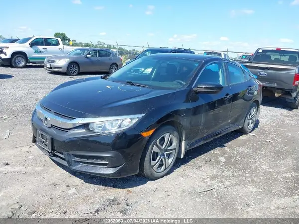 2HGFC2F55JH030254 2018 HONDA CIVIC - Image 2