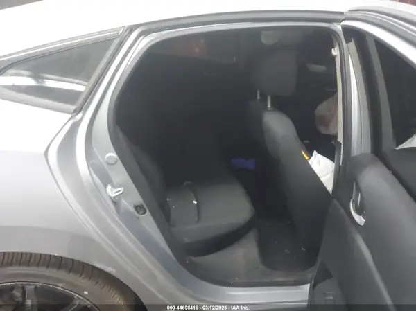 2HGFC2F55JH505661 2018 HONDA CIVIC - Image 8
