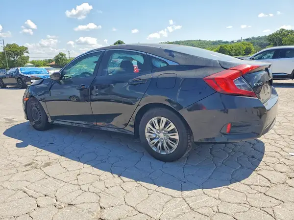 2HGFC2F55JH525702 2018 HONDA CIVIC - Image 2