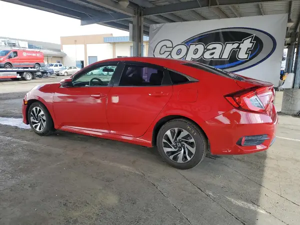 2HGFC2F55JH538188 2018 HONDA CIVIC - Image 2