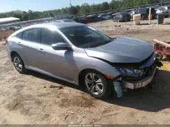 2HGFC2F55JH559168 2018 HONDA CIVIC