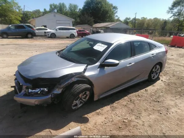 2HGFC2F55JH559168 2018 HONDA CIVIC - Image 2