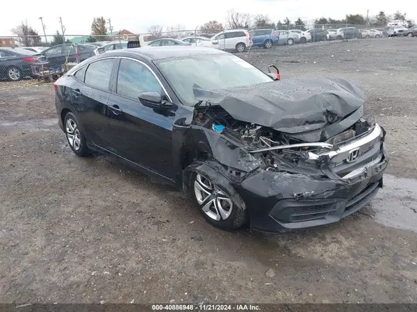 2HGFC2F55JH562622 2018 HONDA CIVIC - Image 1