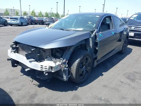 2HGFC2F55JH578917 2018 HONDA CIVIC - Image 2