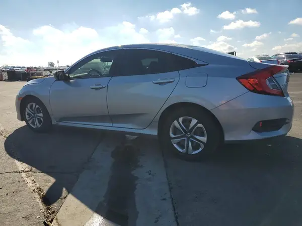 2HGFC2F55JH581509 2018 HONDA CIVIC - Image 2