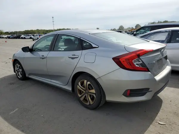 2HGFC2F55JH584023 2018 HONDA CIVIC - Image 2