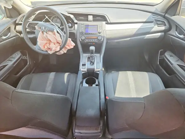 2HGFC2F55JH585625 2018 HONDA CIVIC - Image 8