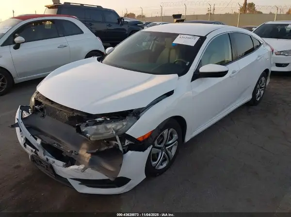 2HGFC2F55JH586662 2018 HONDA CIVIC - Image 2