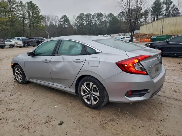 2HGFC2F55JH587293 2018 HONDA CIVIC - Image 2