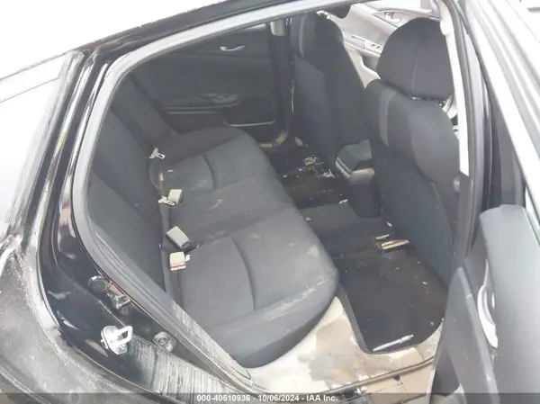 2HGFC2F55JH595412 2018 HONDA CIVIC - Image 8