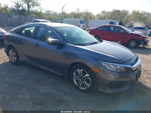 2HGFC2F55JH596012 2018 HONDA CIVIC - Image 1
