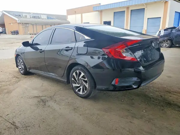2HGFC2F55JH598701 2018 HONDA CIVIC - Image 2