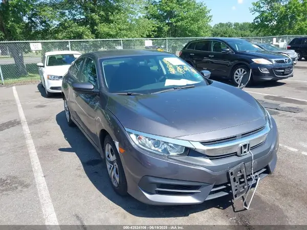 2HGFC2F55JH599377 2018 HONDA CIVIC - Image 1