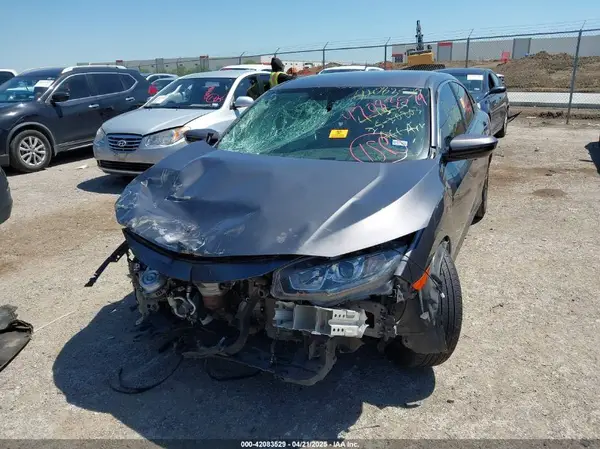 2HGFC2F55JH602343 2018 HONDA CIVIC - Image 2