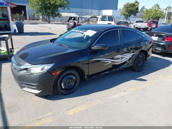 2HGFC2F55JH604903 2018 HONDA CIVIC - Image 2