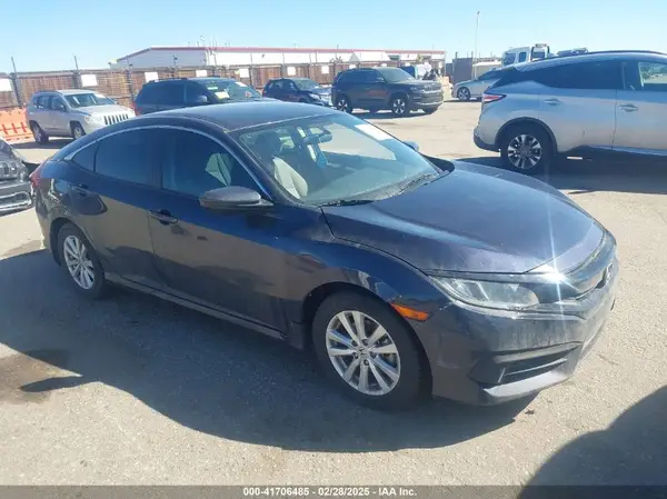 2HGFC2F55JH607350 2018 HONDA CIVIC - Image 1