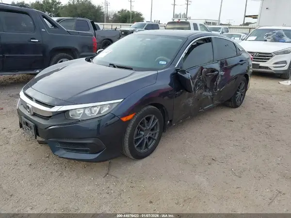 2HGFC2F56HH560842 2017 HONDA CIVIC - Image 2