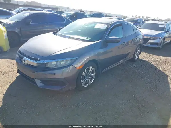 2HGFC2F56HH566723 2017 HONDA CIVIC - Image 2