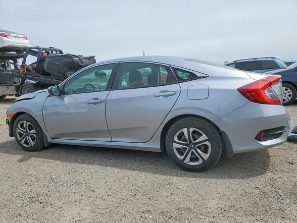 2HGFC2F56JH005878 2018 HONDA CIVIC - Image 2