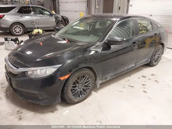 2HGFC2F56JH009154 2018 HONDA CIVIC - Image 2
