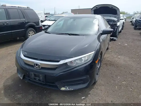 2HGFC2F56JH014712 2018 HONDA CIVIC - Image 2