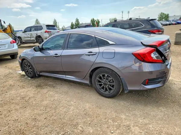 2HGFC2F56JH030005 2018 HONDA CIVIC - Image 2