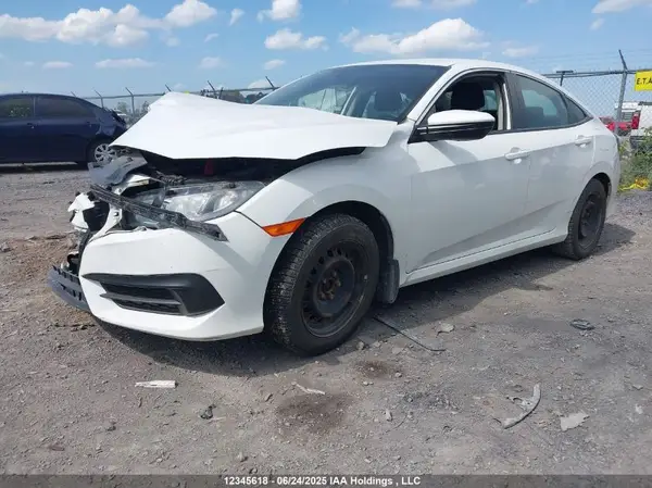 2HGFC2F56JH030800 2018 HONDA CIVIC - Image 2
