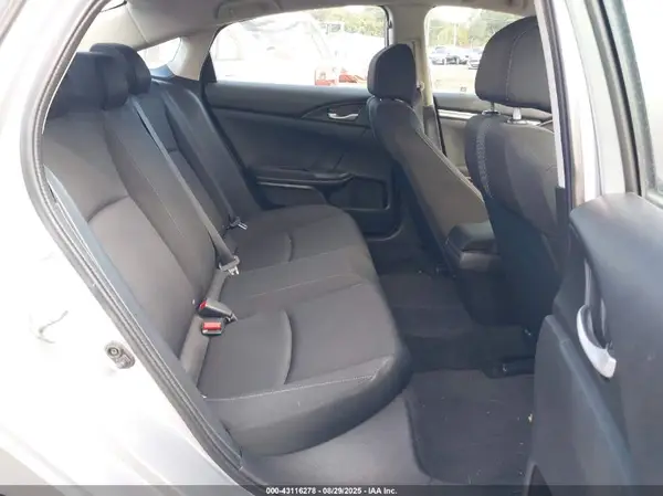 2HGFC2F56JH500517 2018 HONDA CIVIC - Image 8