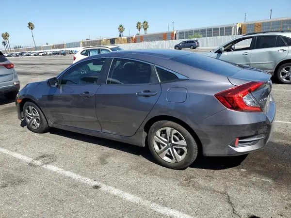 2HGFC2F56JH501828 2018 HONDA CIVIC - Image 2